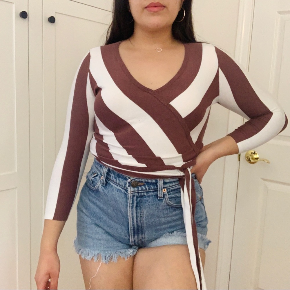 7th Avenue Design Studio”- New York & Company Brown Stripe top Size XS